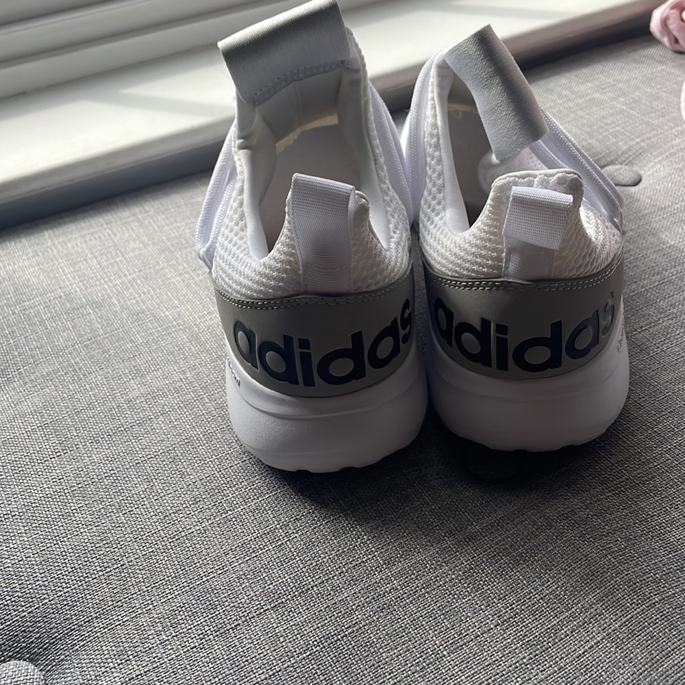 So cute for gym or a good run so comfy only worn once size 7